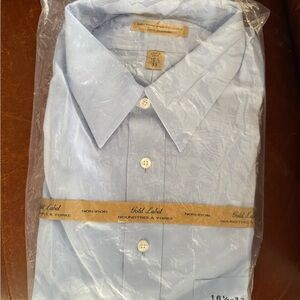 Gold Label - Roundtree & Yorke - Solid Blue No-iron dress shirt 16.5x33